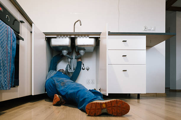 Professional Drain Cleaning technician working in Pecatonica, IL